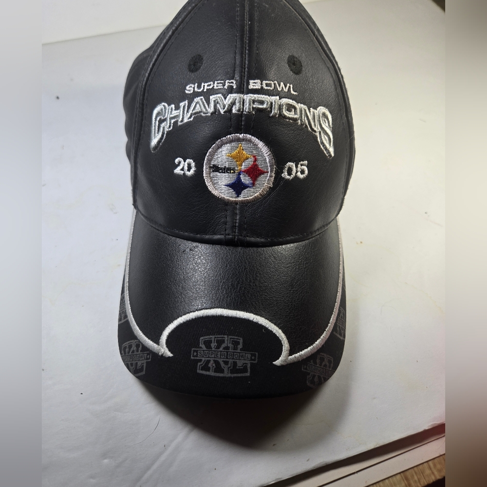 Pittsburgh Steelers Super Bowl Champions Black Leather Cap One Size Adjustable